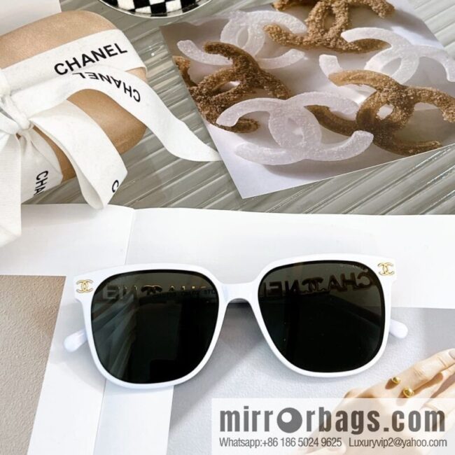 Chanel square versatile double c embellished women\'s sunglasses