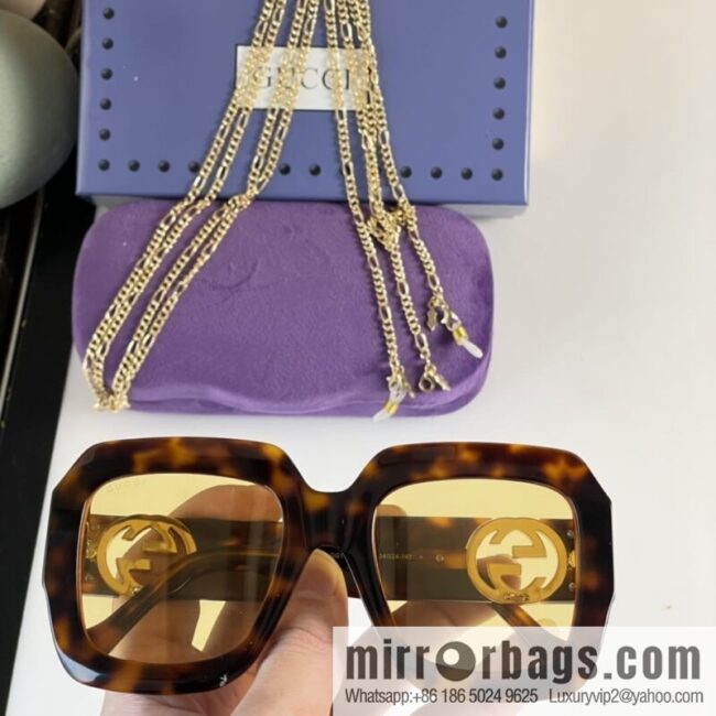 GUCCI Gucci Classic Retro Style Ladies Sunglasses