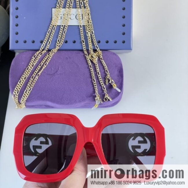 GUCCI Gucci Classic Retro Style Ladies Sunglasses
