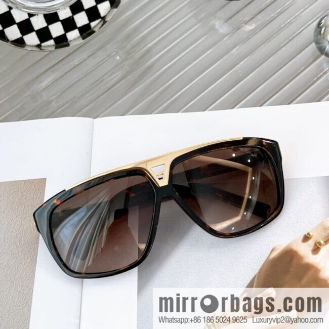 LV Louis Vuitton Large Frame Unisex Sunglasses