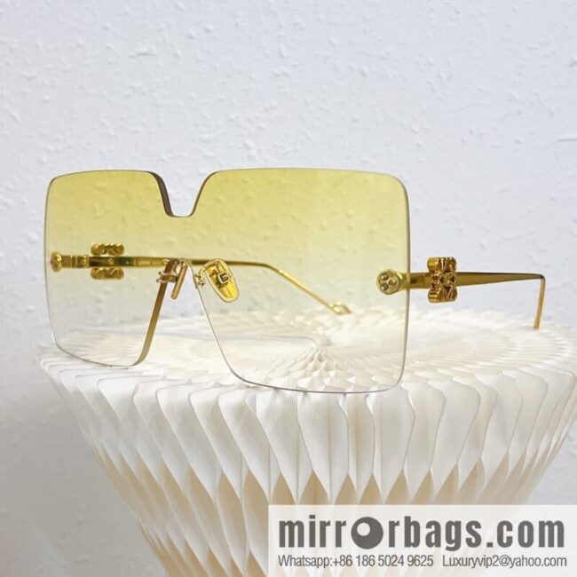 LOEWE All-in-One Lenses Unisex Sunglasses