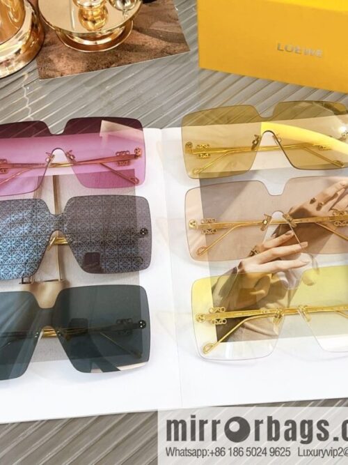 LOEWE All-in-One Lenses Unisex Sunglasses