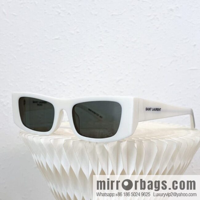 SAINT LAURENT Saint Laurent square sunglasses