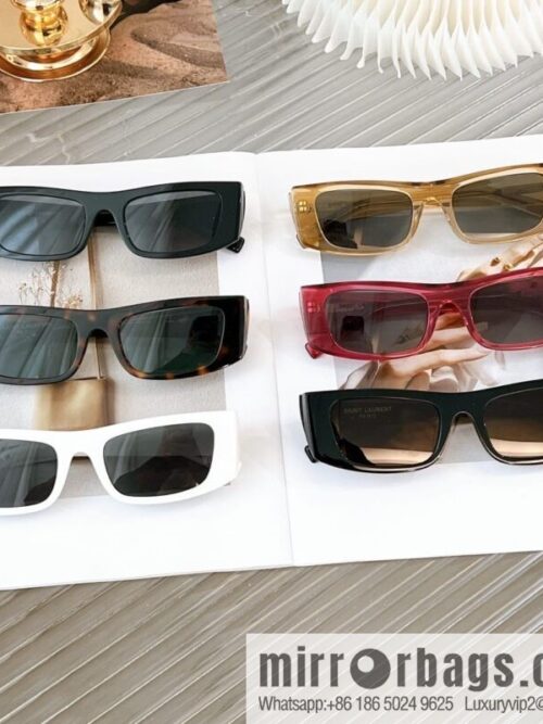 SAINT LAURENT Saint Laurent square sunglasses