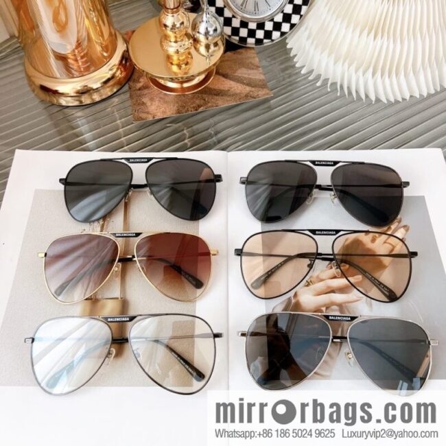 BALENCIAGA Balenciaga metal toad sunglasses