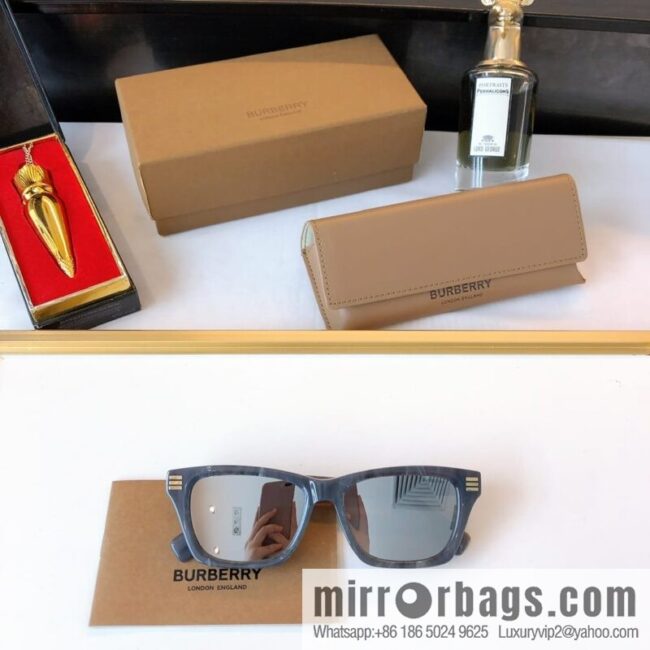 Burberry three-dimensional small frame unisex sunglasses