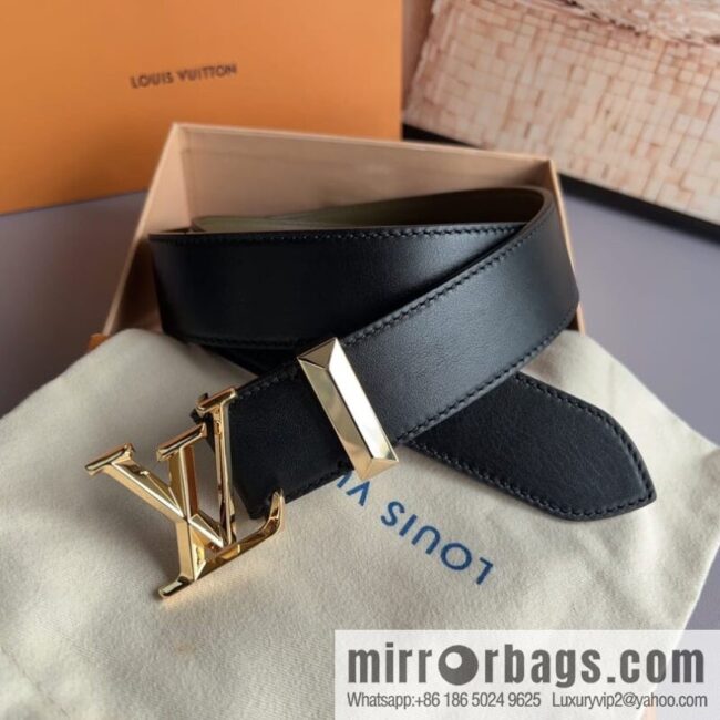 LV/Louis Vuitton, soft cowhide LV Pyramide belt