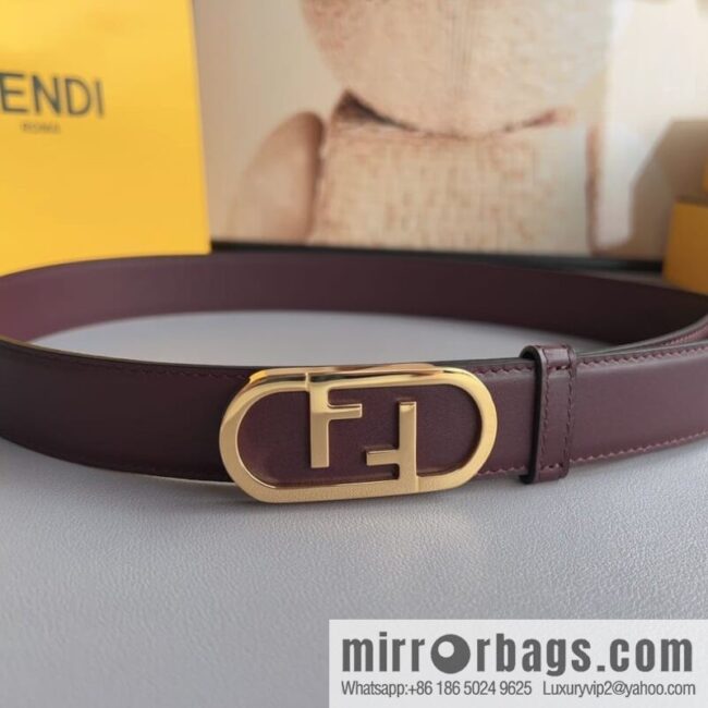 Fendi Fendi, Ladies 3.0cm Corresponds to Logo Metal Buckle Cowhide Belt