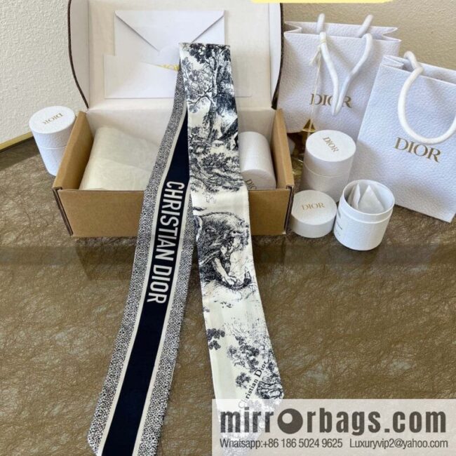 Dior twilly Sauvage Zooey print headband
