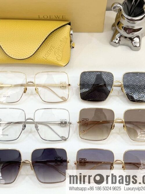 LOEWE Square Unisex Sunglasses