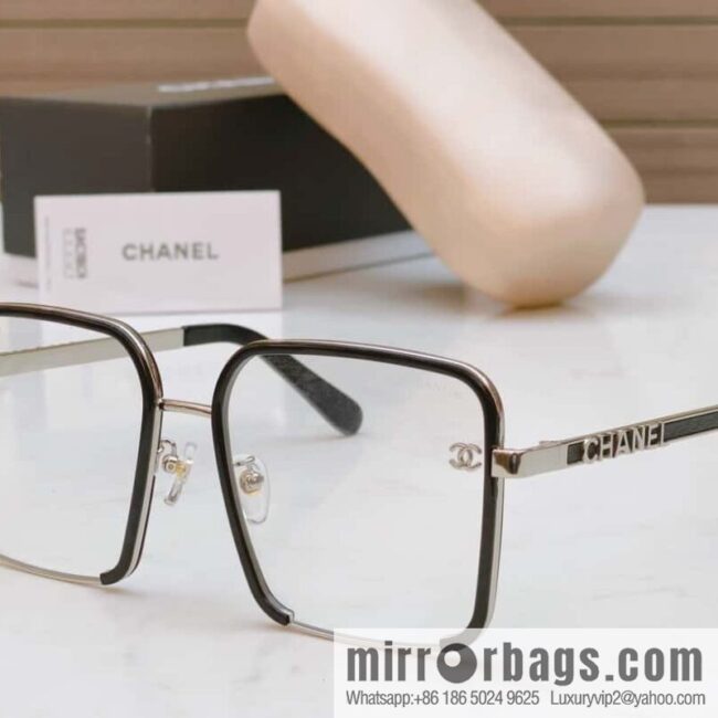 Chanel square women\'s sunglasses