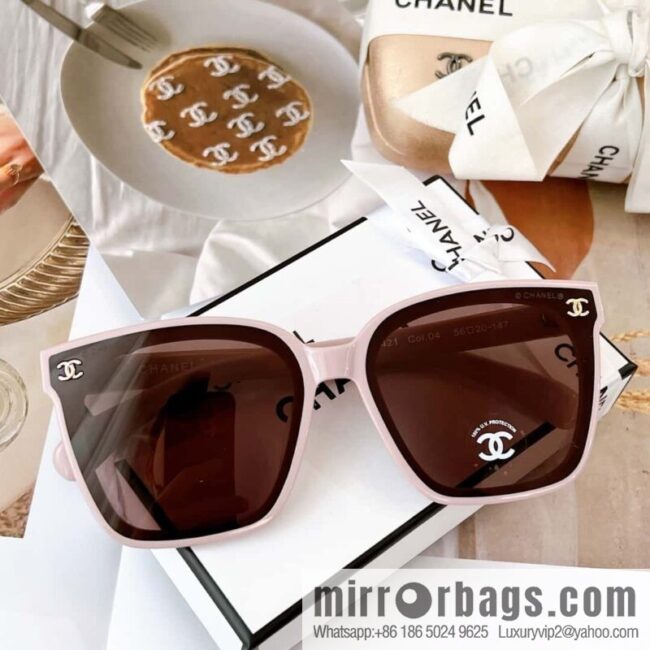 Chanel double C logo women\'s sunglasses