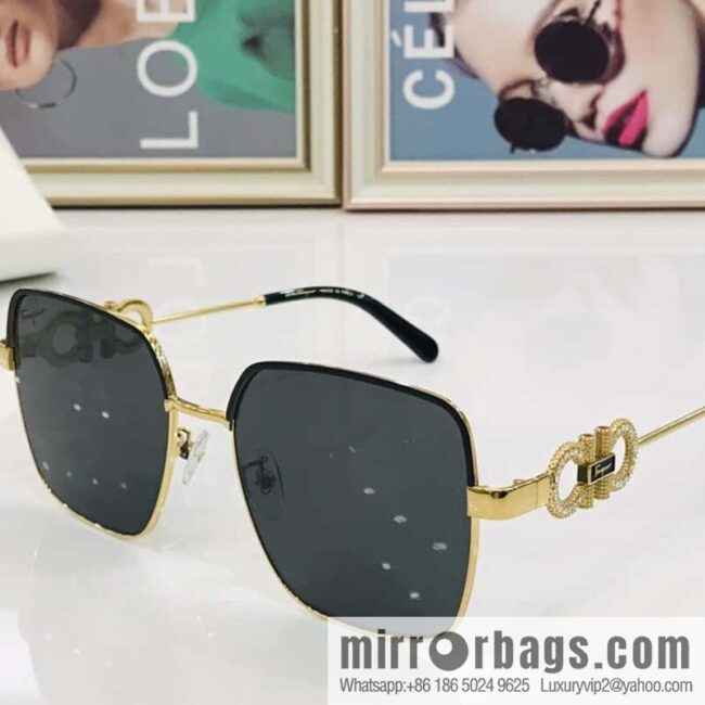 Ferragamo Square Unisex Sunglasses