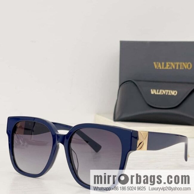 VALENTINO Valentino men\'s and women\'s same versatile fashion sunglasses