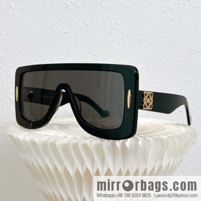 LOEWE unisex one-piece goggles