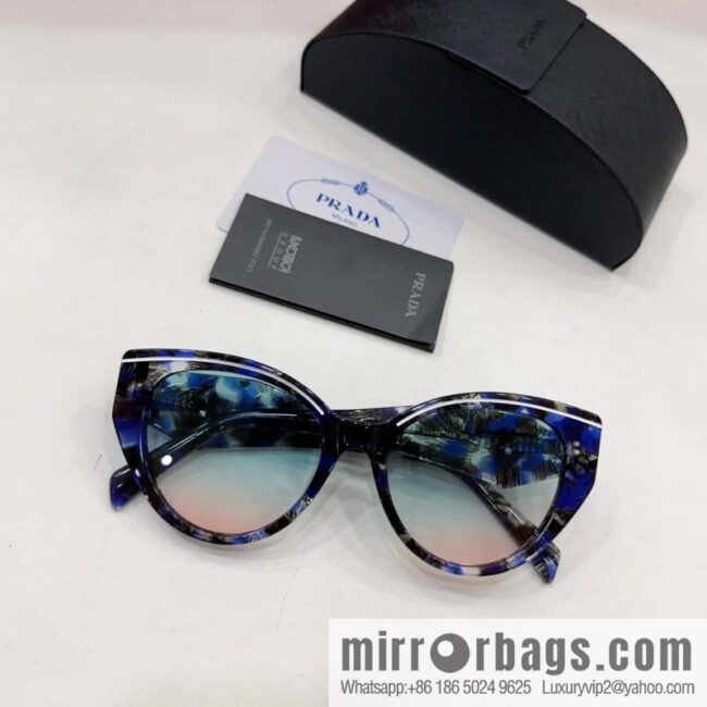 Prada round frame women\'s sunglasses