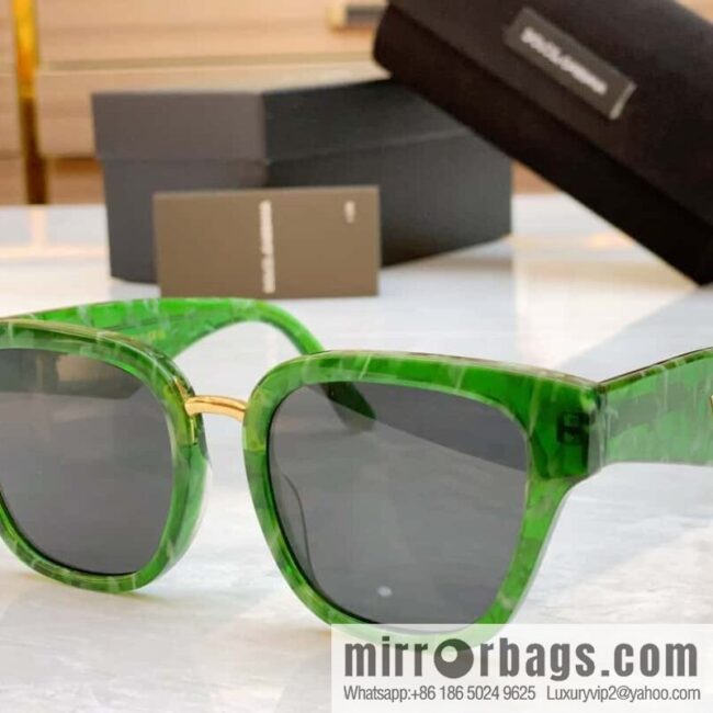 D & G Dolce & Gabbana\'s new unisex sunglasses