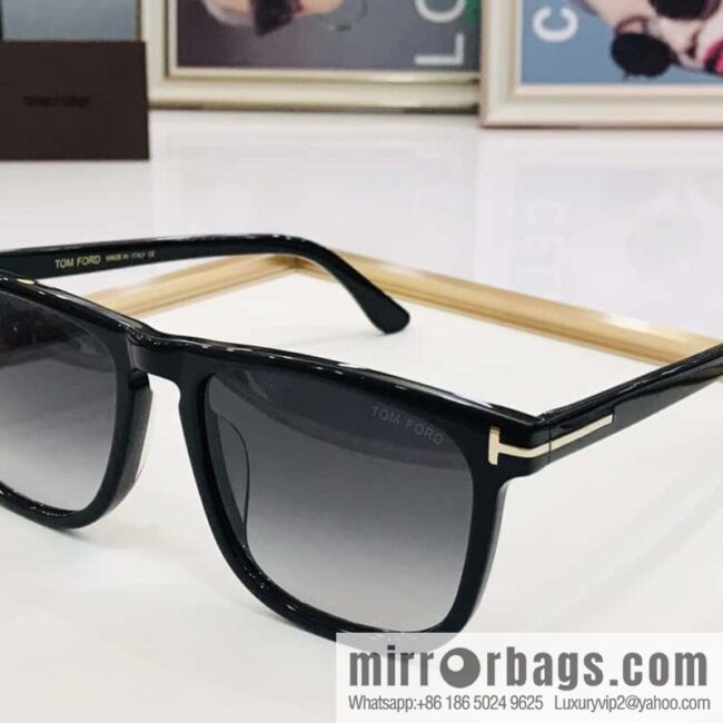 TOM FORD Tom Ford Plate Frame Unisex Sunglasses