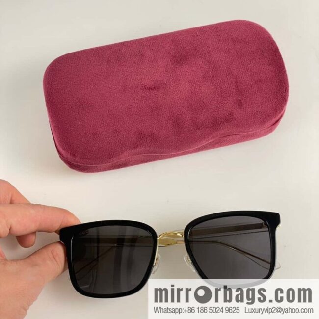 GUCCI Gucci Large Square Unisex Sunglasses