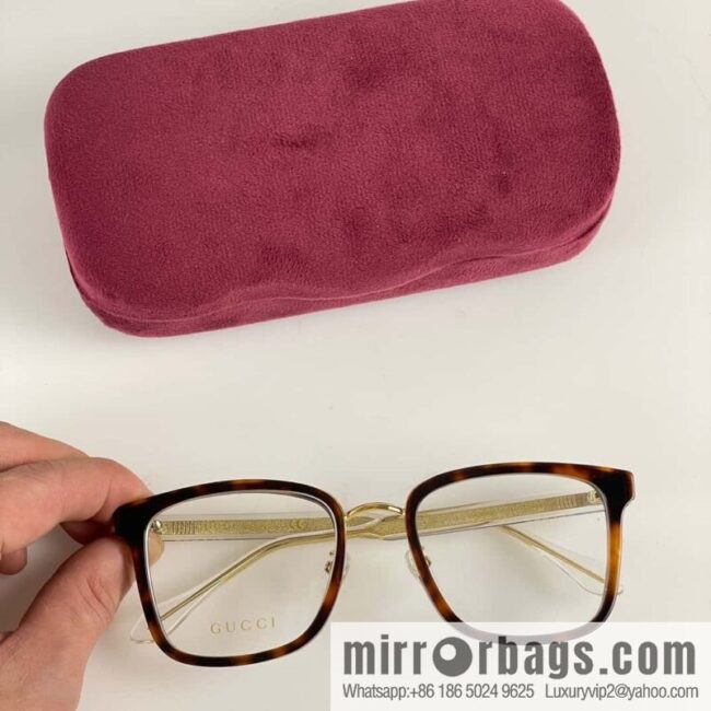 GUCCI Gucci Large Square Unisex Sunglasses