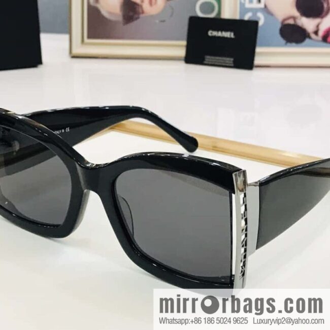 Chanel Hollow Large Frame Women\'s Sunglasses