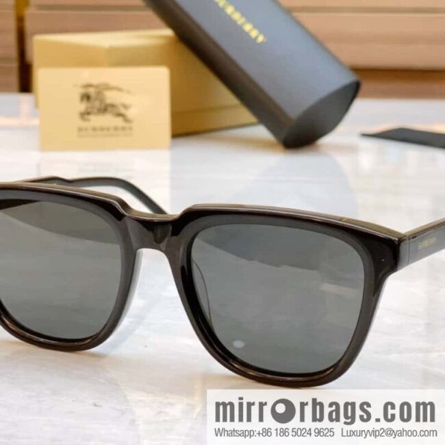 Burberry\'s new unisex sunglasses