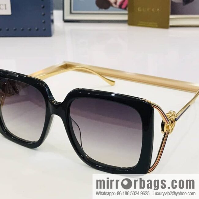 GUCCI Gucci Large Box Unisex Sunglasses