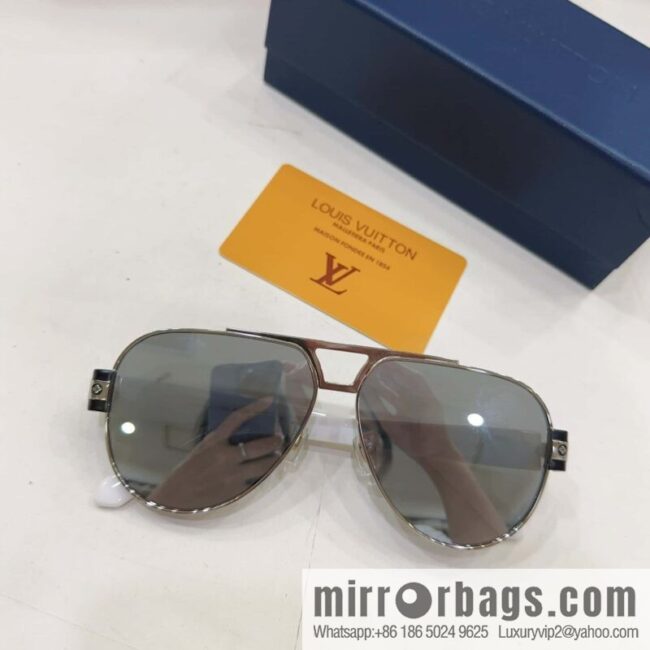 LV Louis Vuitton Round Frame Unisex Sunglasses