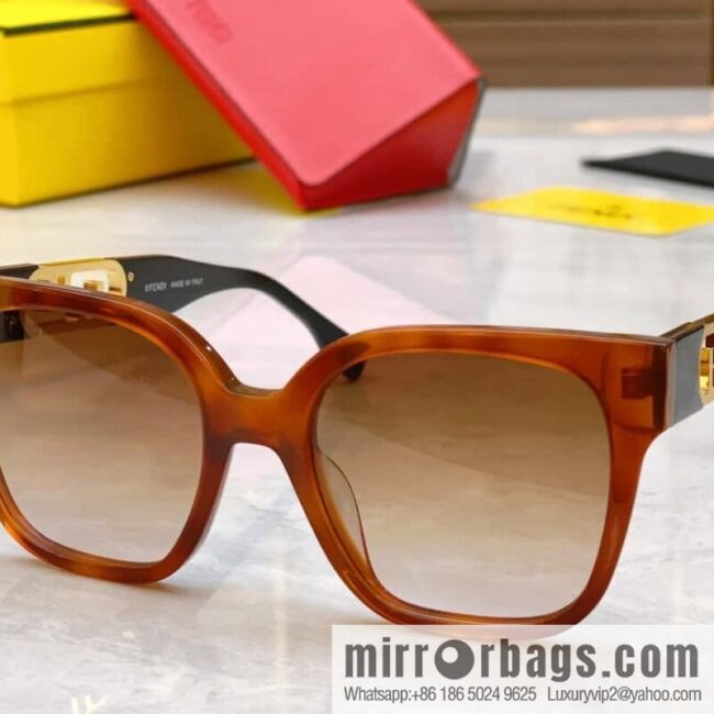 Fendi\'s new unisex sunglasses