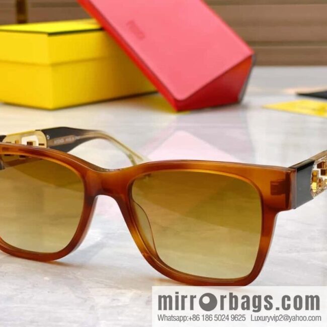 Fendi\'s new unisex sunglasses