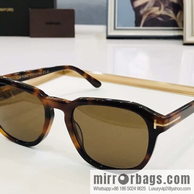 TOM FORD Ultra Light Unisex Sunglasses