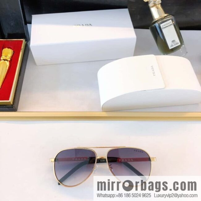 Prada colloid brand logo pilot toad mirror