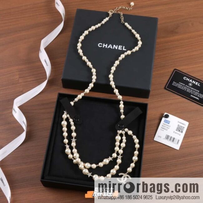 New ☑️ CHANEL CHANEL double c pearl pentagram ⭐ star belt belt chain