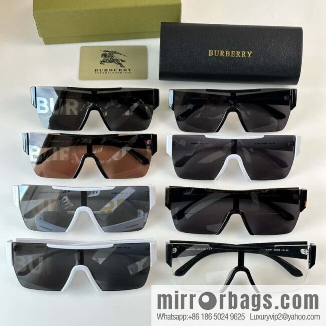 Burberry Burberry Men\'s and Women\'s One-piece Sunglasses