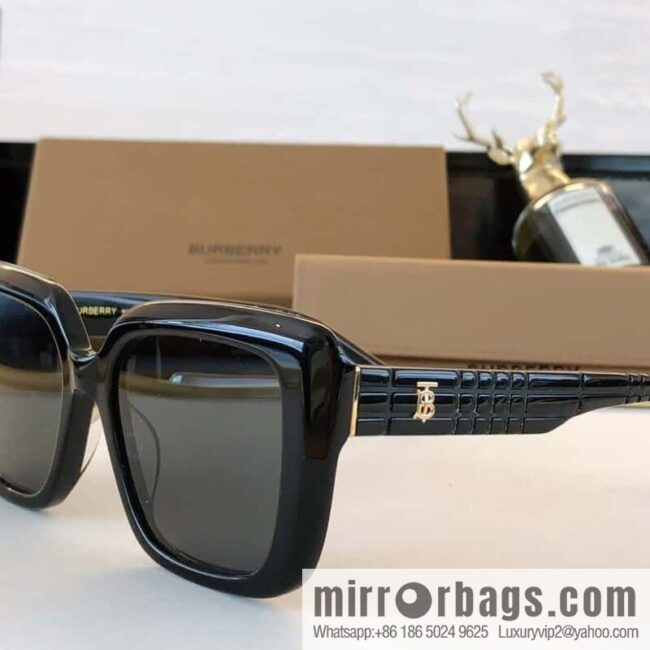 Burberry Burberry temple three-dimensional plaid women\'s sunglasses