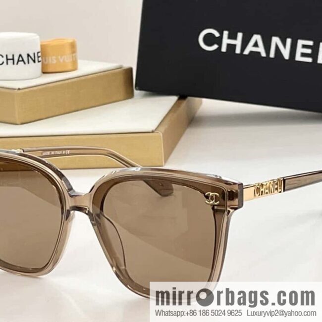 Chanel temple logo letter women\'s sunglasses