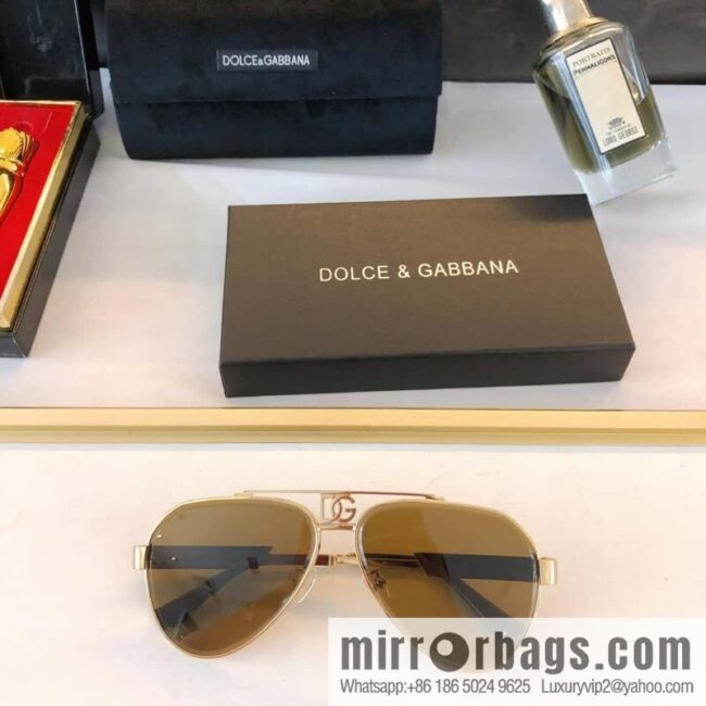 DOLCE & GABBANA Dolce & Gabbana toad-shaped unisex sunglasses