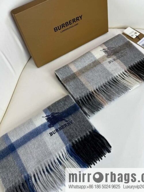 Burberry Burberry 2023 latest [Classic Plaid War Horse] unisex couple scarf