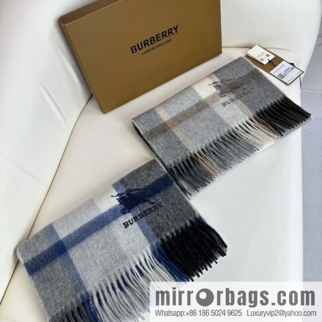 Burberry Burberry 2023 latest [Classic Plaid War Horse] unisex couple scarf