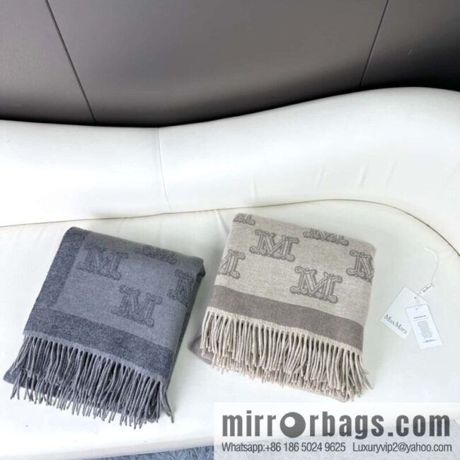 Max Mara Classic Presbyopia Shawl