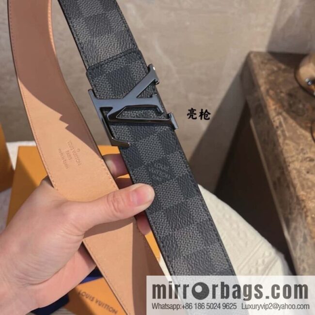 LV signature letter metal buckle belt M9808/M9608/M9610