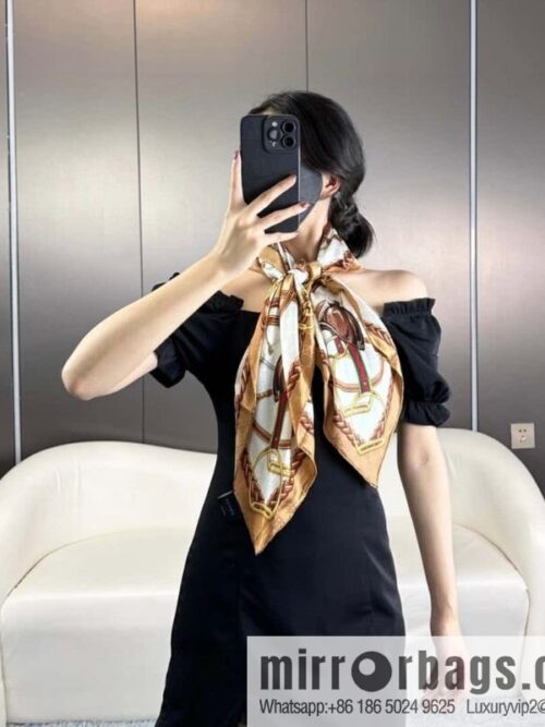 GUCCI dark jacquard silk scarf