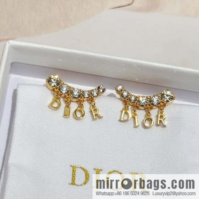 New ☑️ Dior tassel, earrings stud earrings