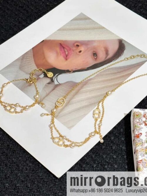 wsxc1718721911198_0-800x800sml4eucdid271762_20250630150948.jpg New ☑️ Dior Pearl CD Bracelet Necklace