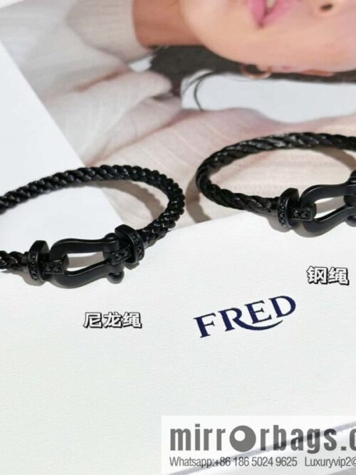 wsxc1718897814681_0-800x800ehqo1ed1ymg71488_20250630150030.jpg ❗️New ❗️ Frosted, Nylon Rope, Wire Rope ☀️ Fred Frosted Darth Vader Hand Rope Bracelet ☀️