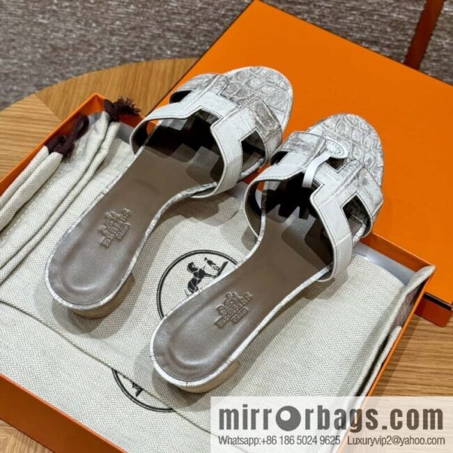 wsxc1718901812120_0-800x800o11svzb31va79807_20250630195954.jpg Hermès 185 Oasis High Heel Sandals, Crocodile/alligator 🐊 Himalaya/01/Himalaya