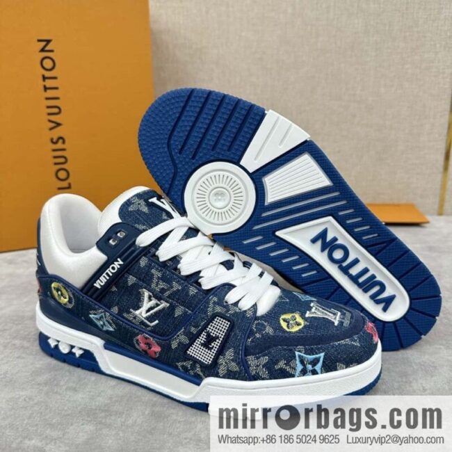wsxc1718978143809_7-800x800da353dsoans79235_20250630194334.jpg ππL\'s new product L * V Louis~ The new TRAINER series sneakers are made of Monogram denim (denim).
