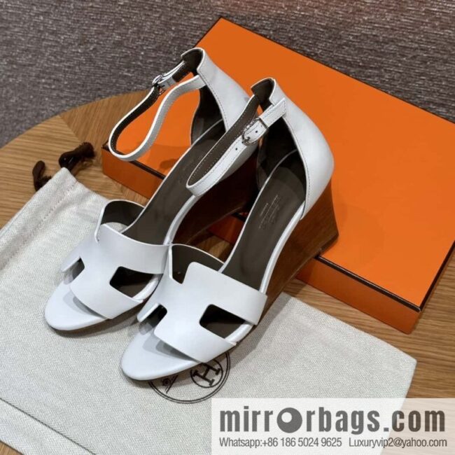 wsxc1719308677168_0-800x800rwwvfsisgp470432_20250630142409.jpg HERMES 021 Legend high heel sandals, calfskin/calfskin white/01/Blanc