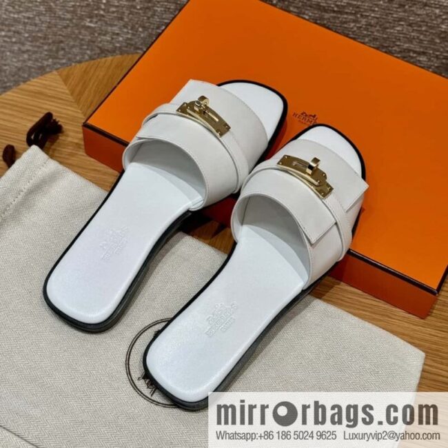 wsxc1719408780813_0-800x800esvns1zg4xz61792_20250630020641.jpg HERMES 183Kelly tow sandals Giulia calfskin /Calfskin white/01/Blanc