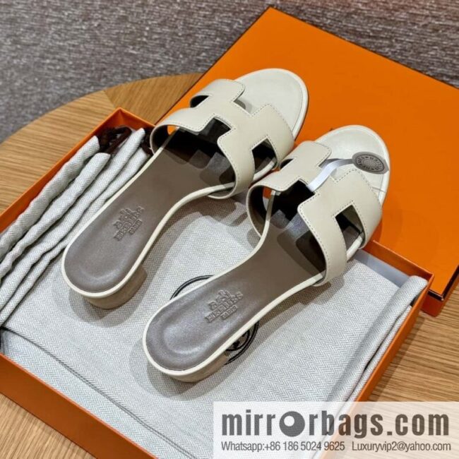 wsxc1719409098156_0-800x800cwm4wpakx3p61697_20250630020544.jpg HERMES 185 Oasis high-heeled sandals, calfskin/calfskin milkshake white/ck10/Craie